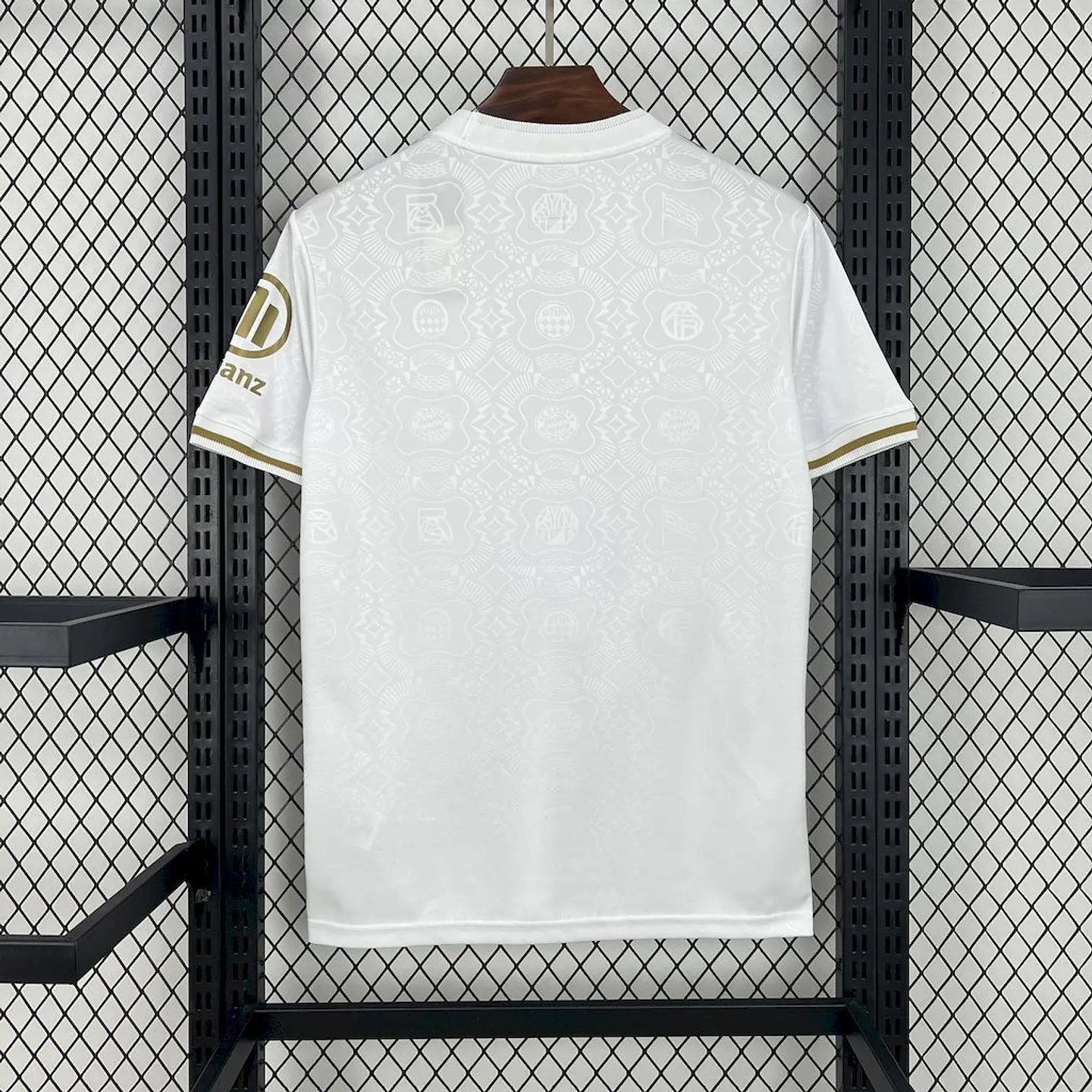 Camisola Bayern Edição Especial 125 anos 5