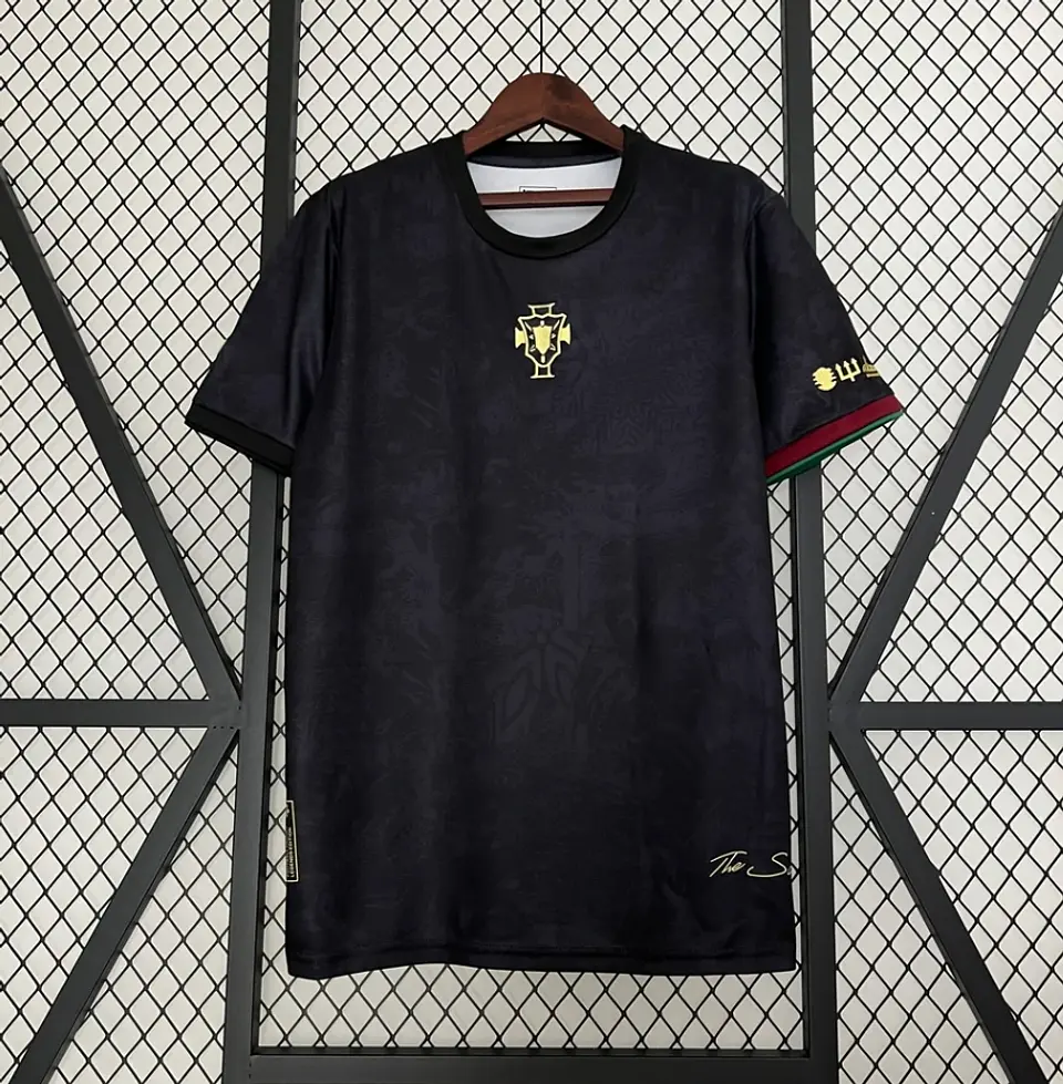 Camisola Portugal Edição Especial CR7 1