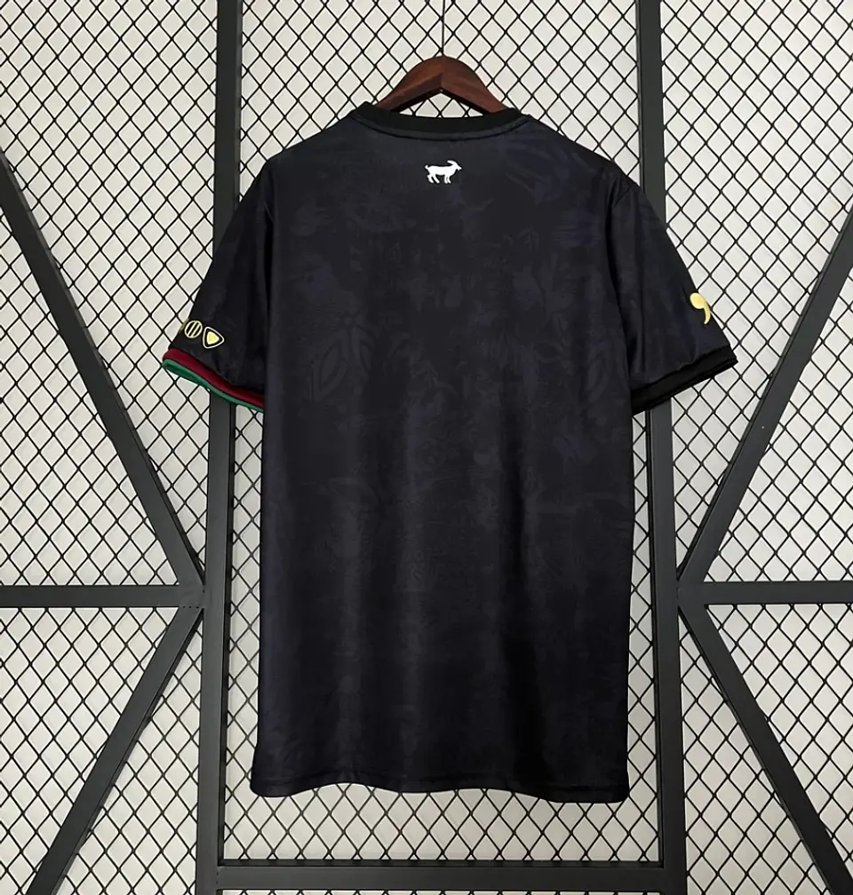 Camisola Portugal Edição Especial CR7 6