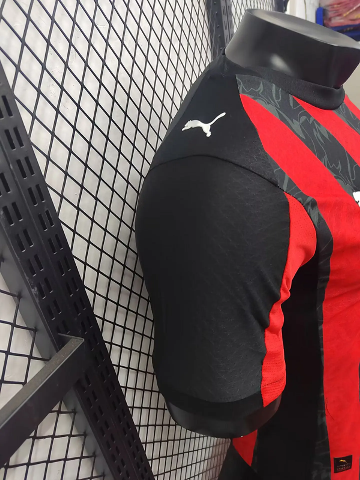Camisola AC Milan I 25/26 Versão Jogador 3