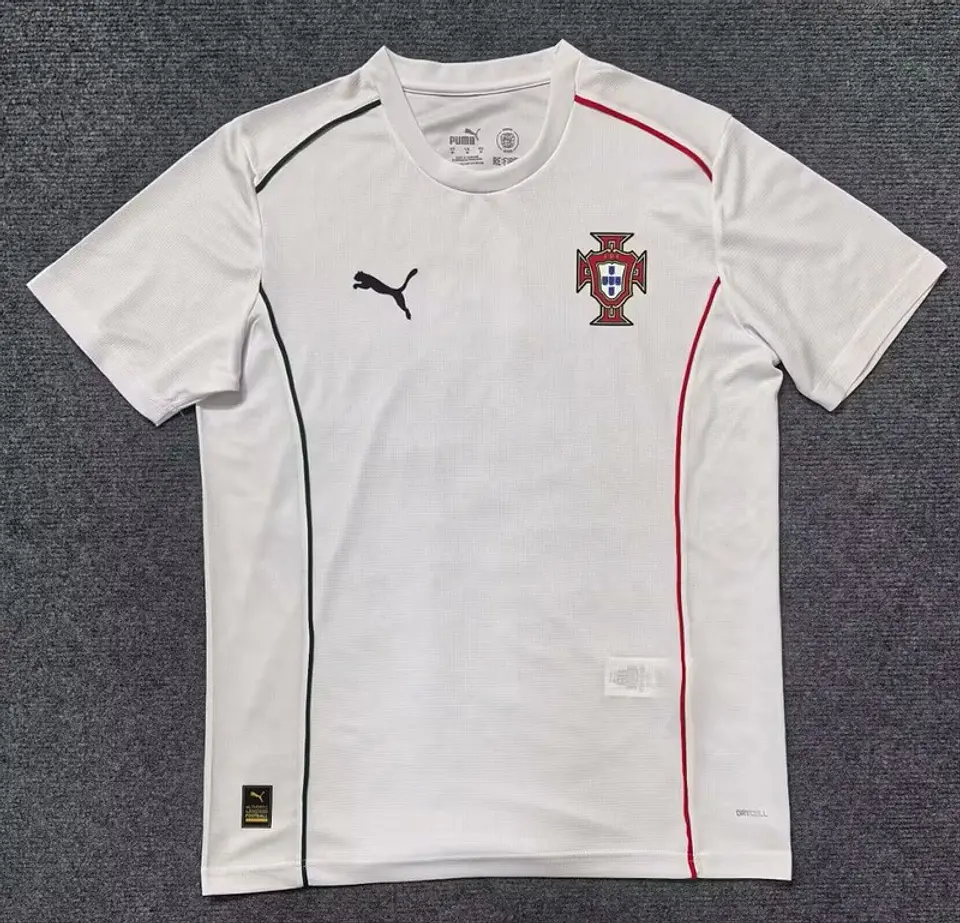 Camisola de saída Portugal 25/26 1