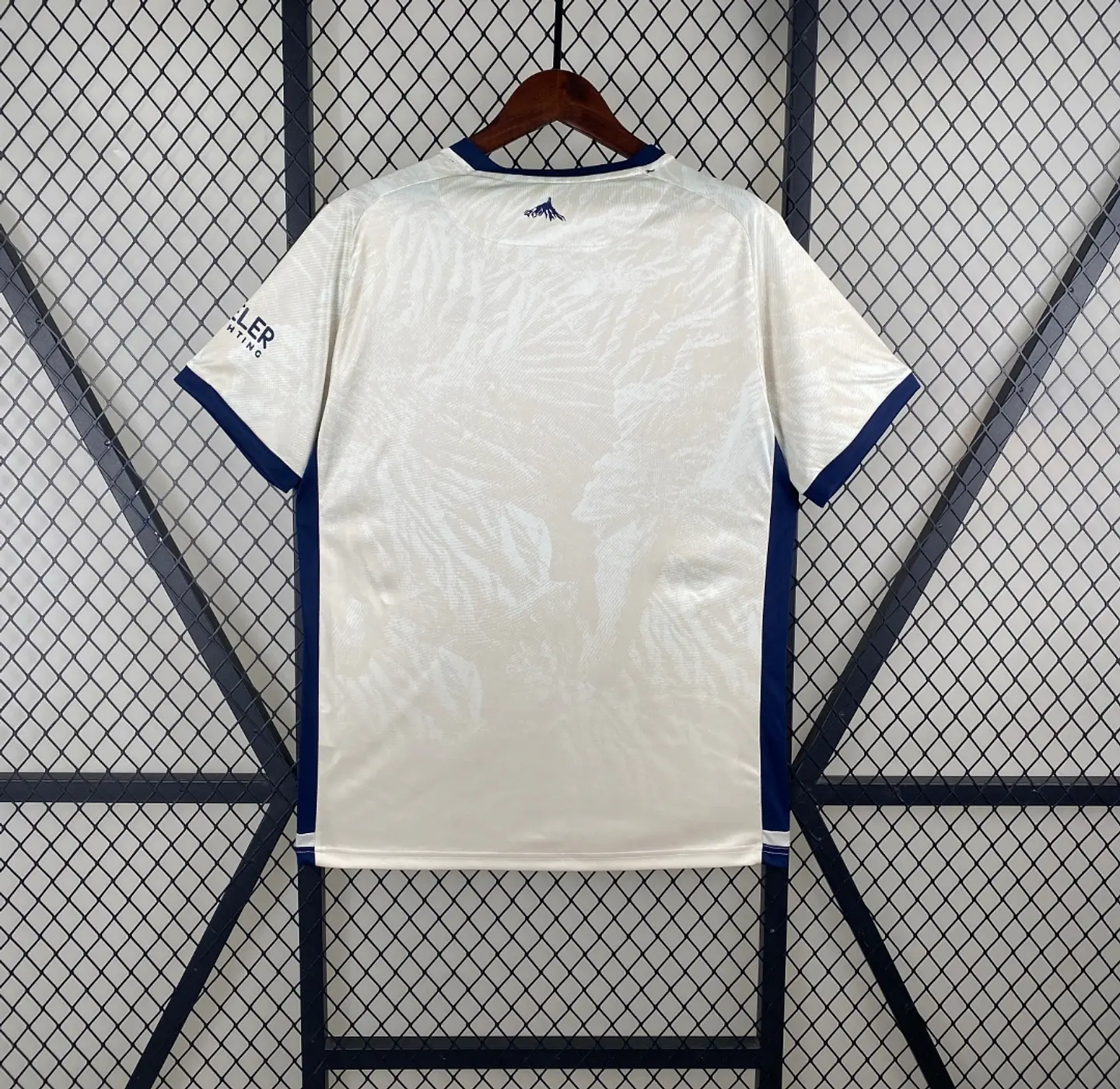 Camisola Osasuna II 24/25 2