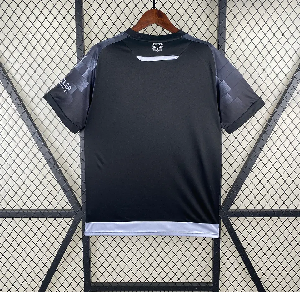Camisola Osasuna III 24/25 2
