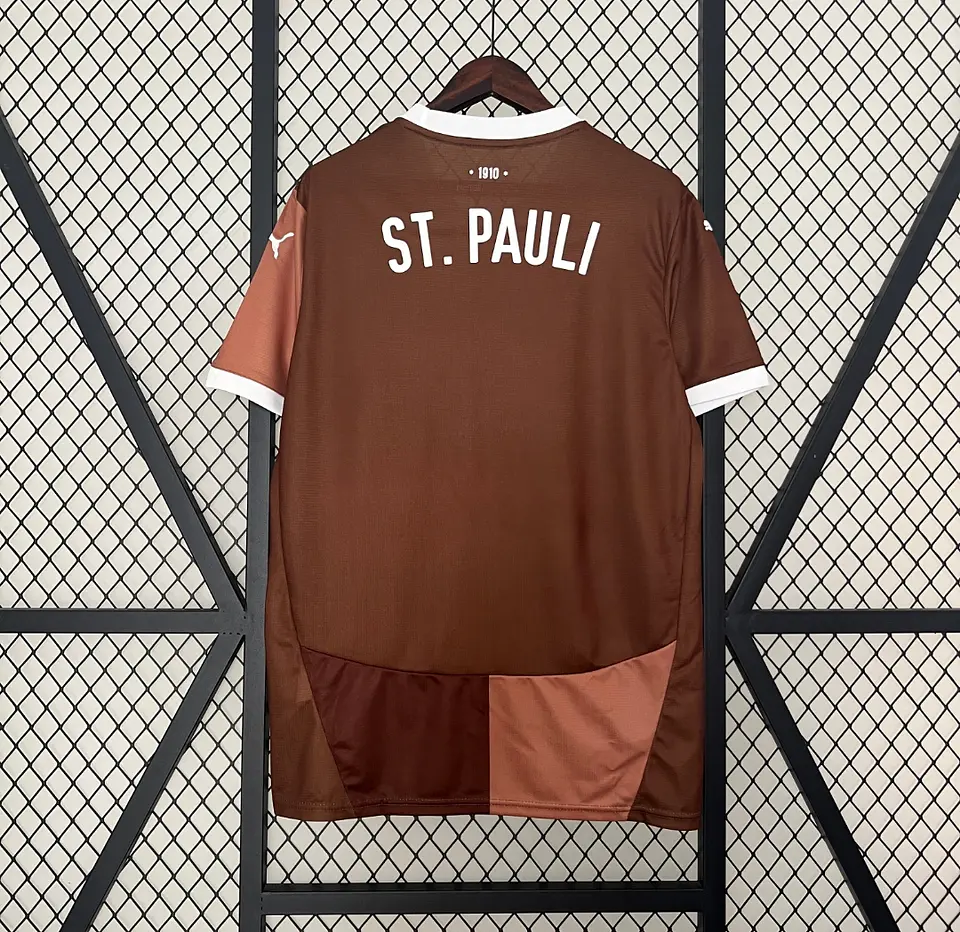 Camisola St. Pauli I 24/25 2