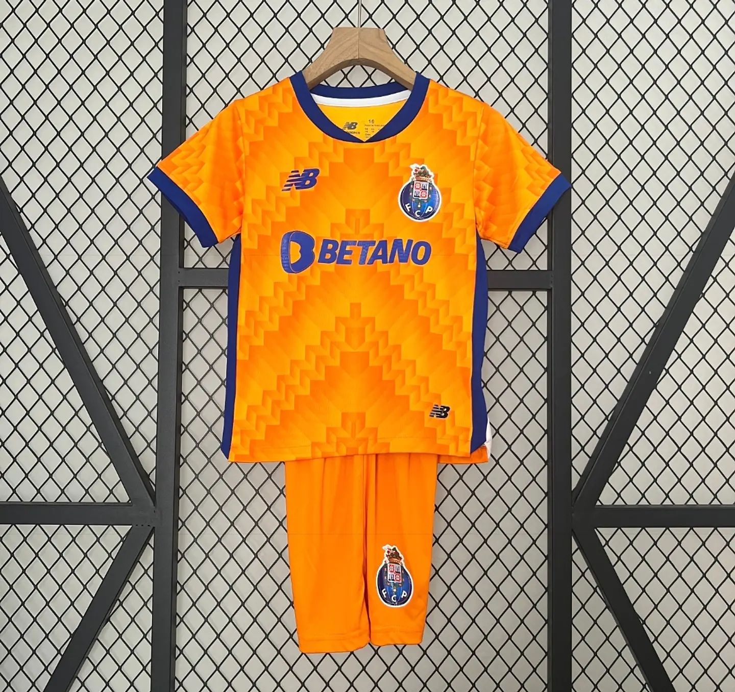 Kit FC Porto II 24/25 1