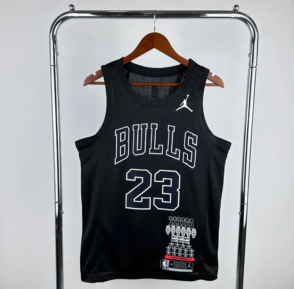 Camisola Chicago Bulls Black Honor Edition 1