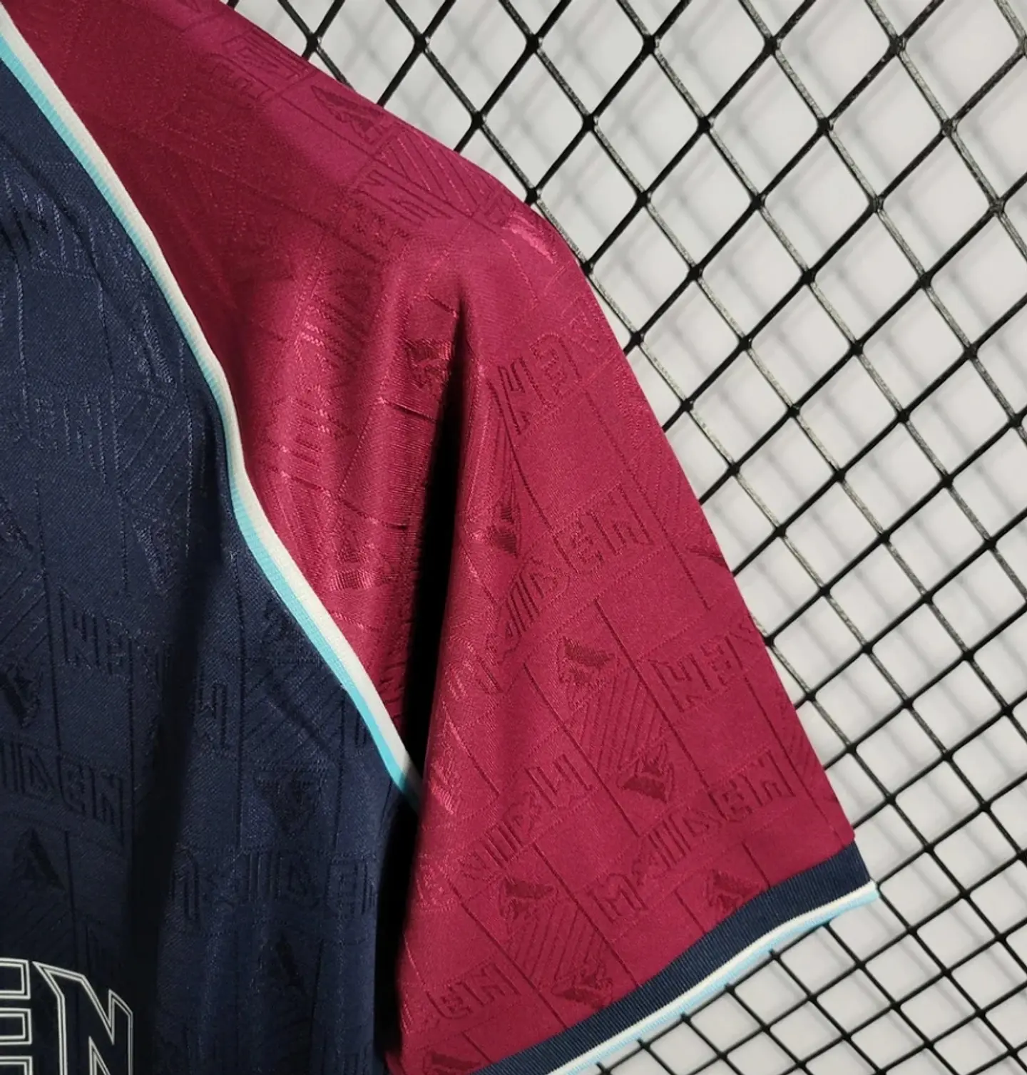 Camisola West Ham x Iron Maiden I Retro 99/01 Versão I 4