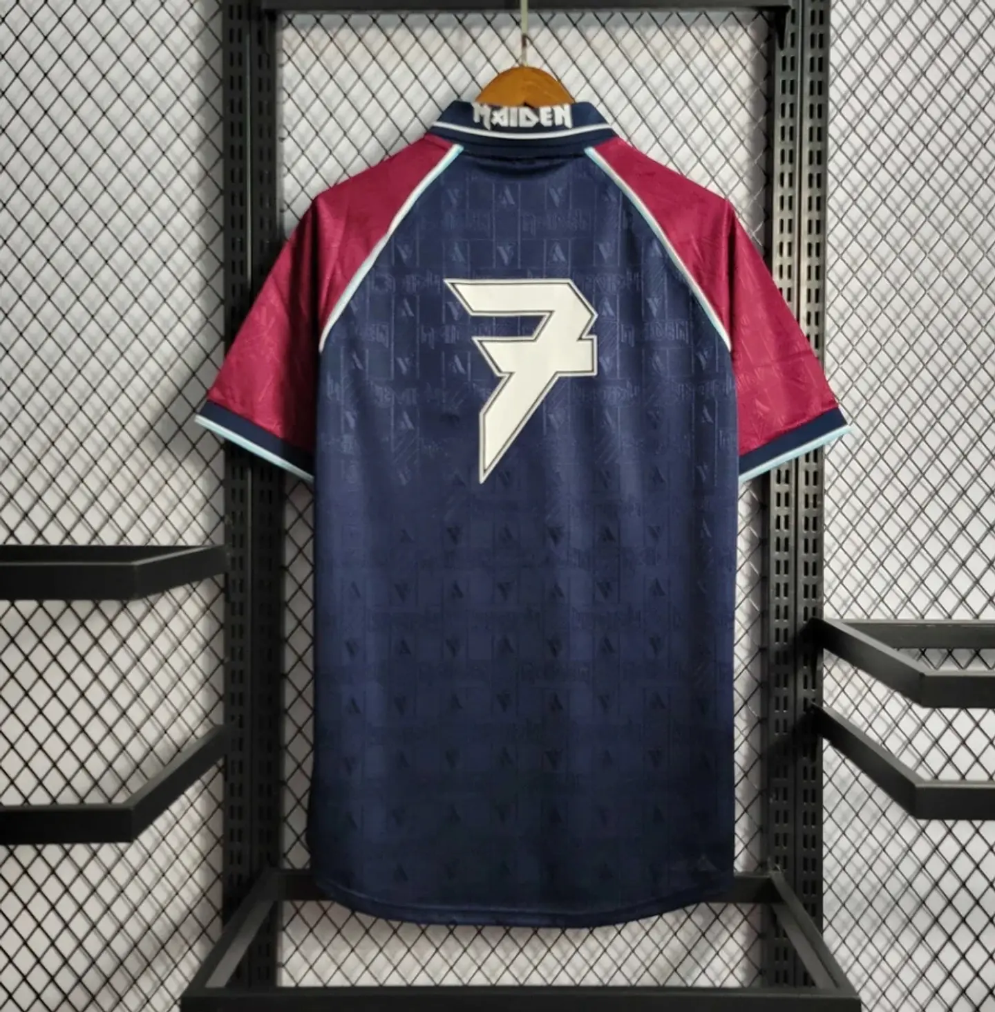 Camisola West Ham x Iron Maiden I Retro 99/01 Versão I 7
