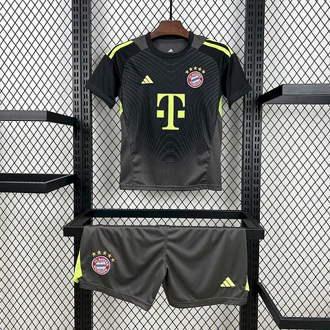 Kit Bayern GK 25/26