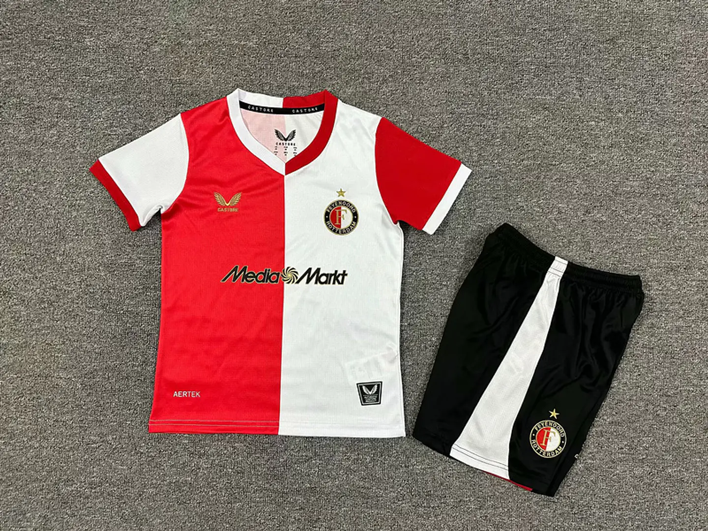 Kit Feyenoord I 25/26 1