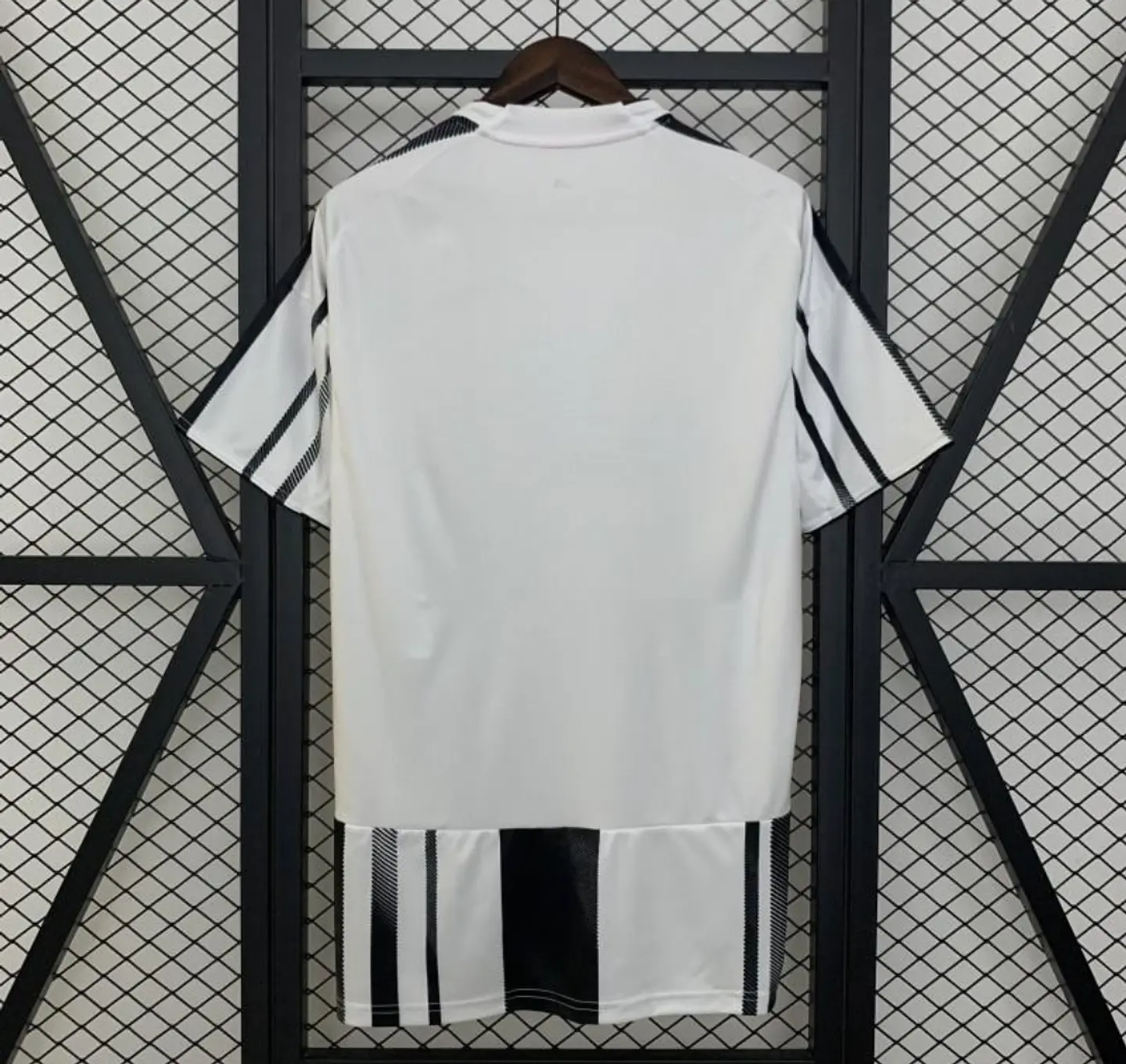 Camisola Juventus I 25/26 4