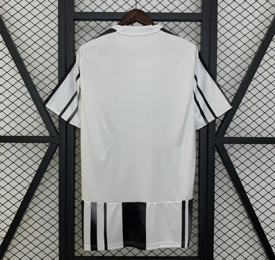 Camisola Juventus I 25/26 4