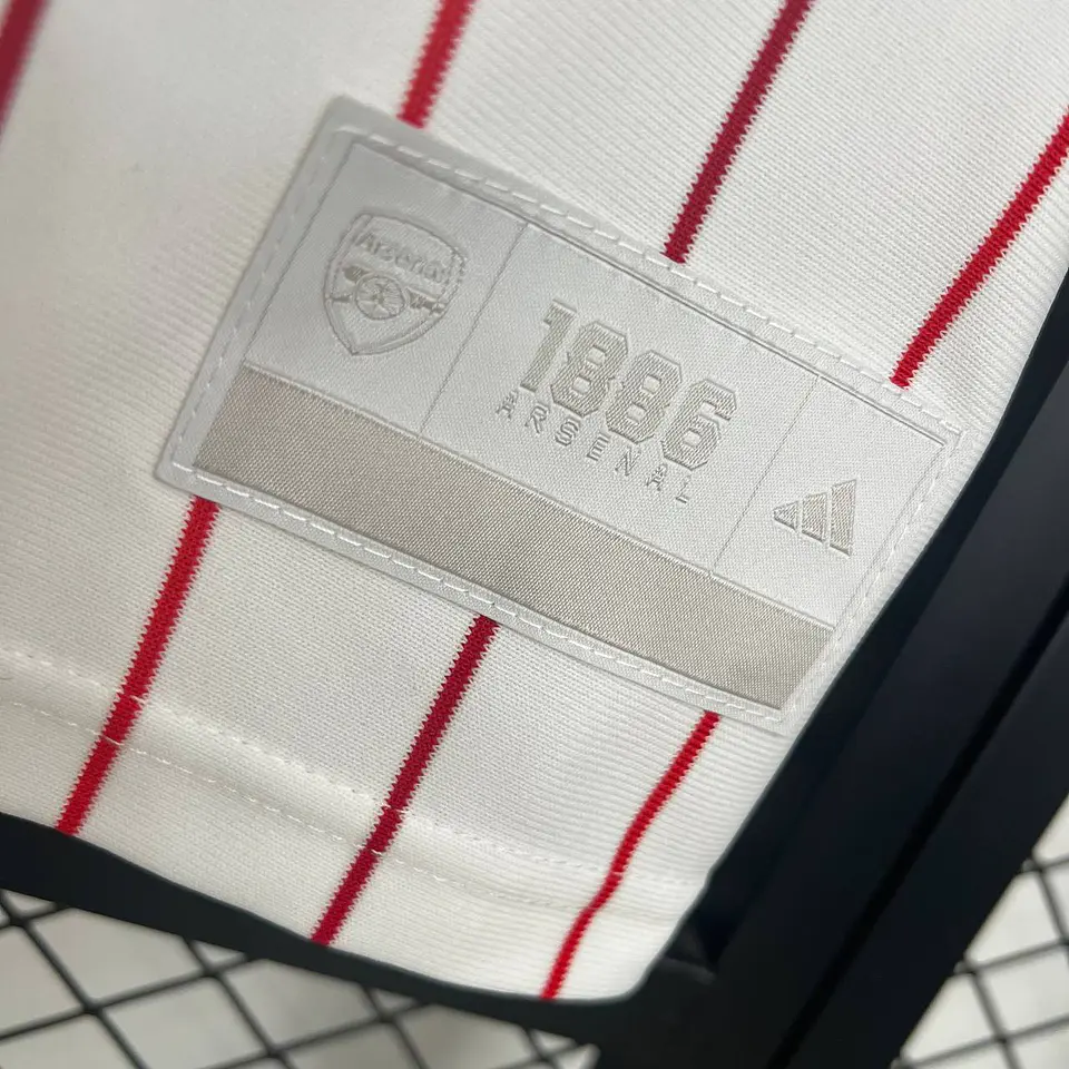 Camisola Arsenal - Edição Especial Mundial de Clubes  6