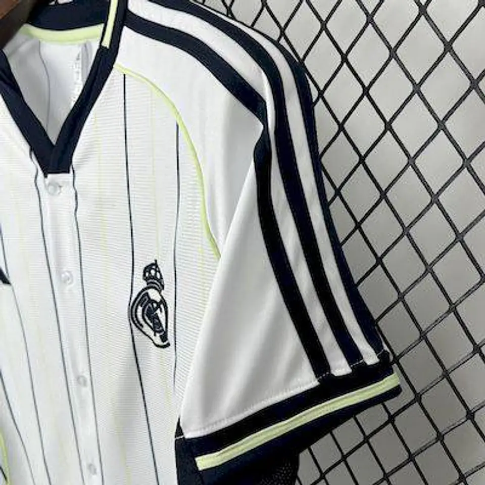 Camisola Real Madrid - Edição Especial Mundial de Clubes  5