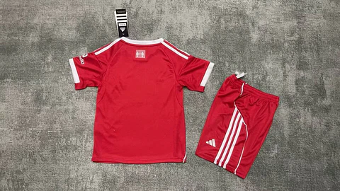Kit Liverpool I 25/26