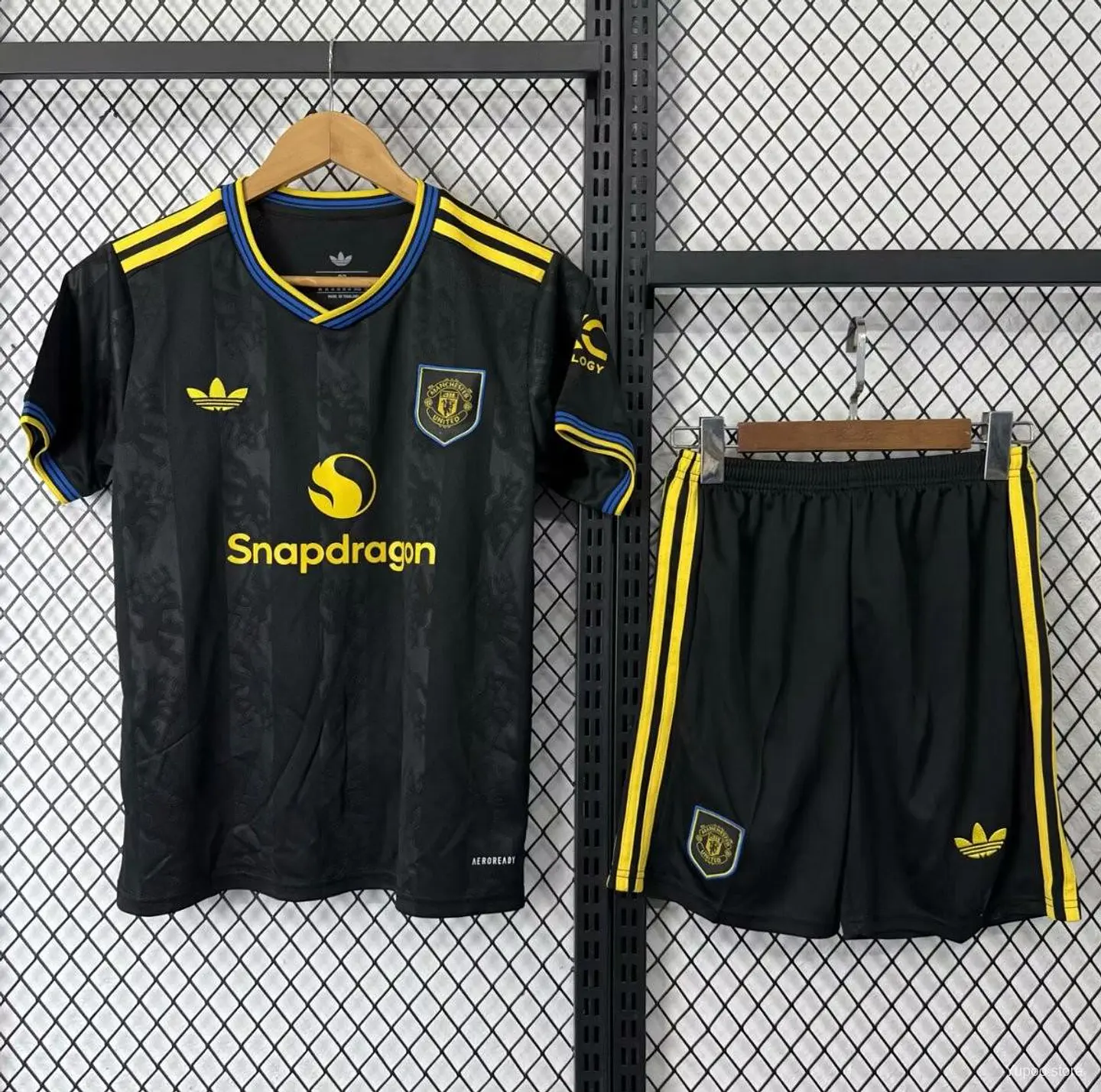Kit Manchester United III 25/26 1