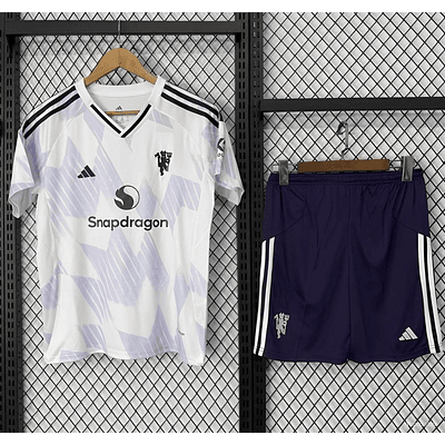 Kit Manchester United II 25/26