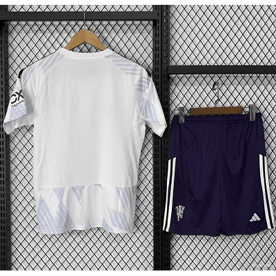 Kit Manchester United II 25/26