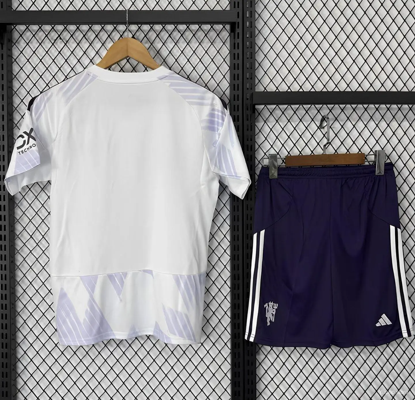 Kit Manchester United II 25/26 2