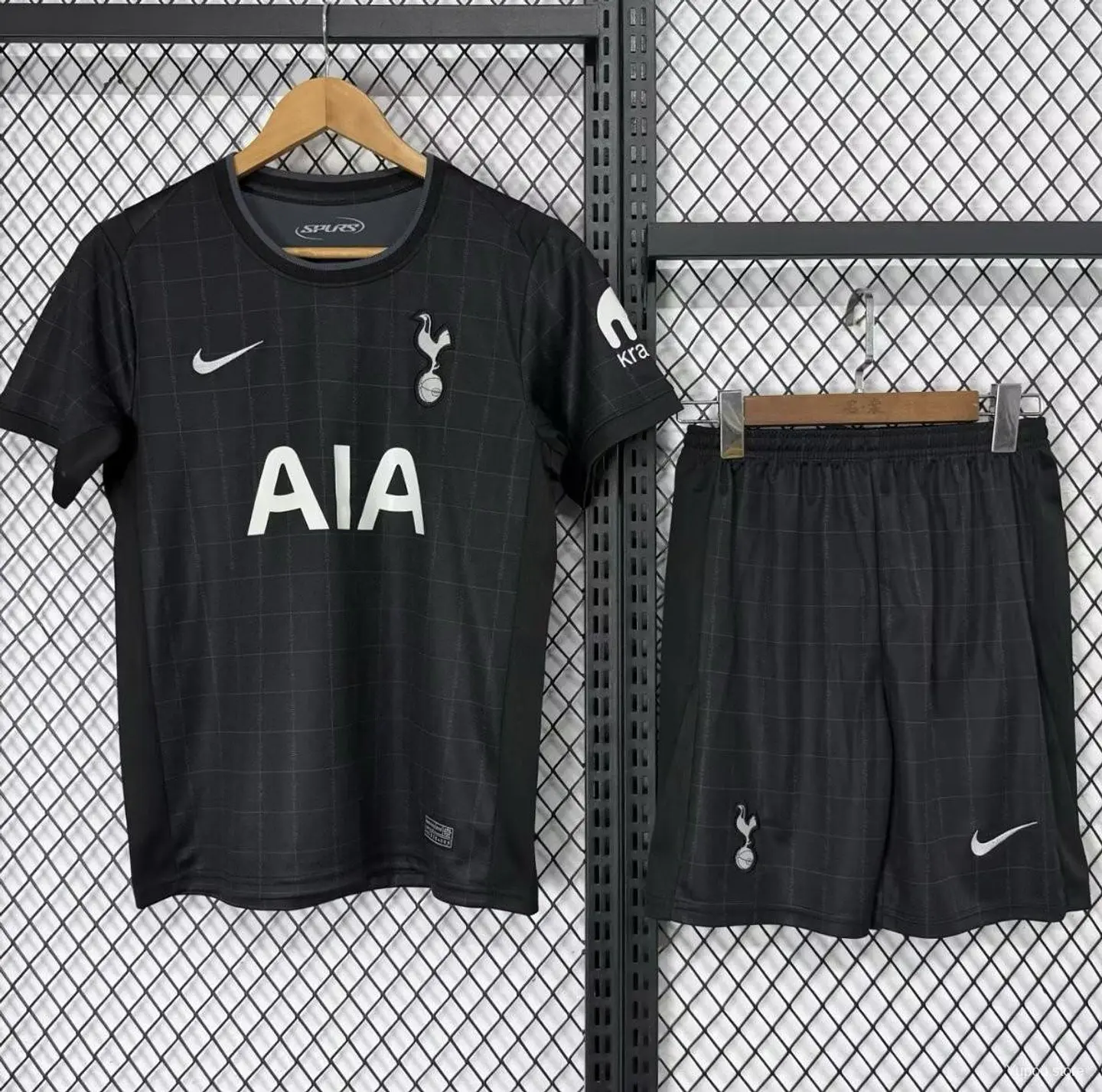 Kit Tottenham II 25/26 1