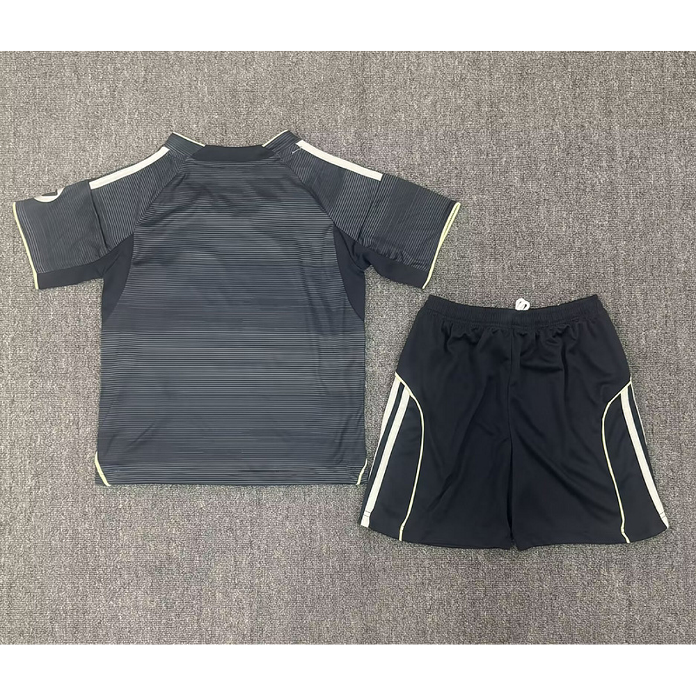 Kit Real Madrid II 25/26