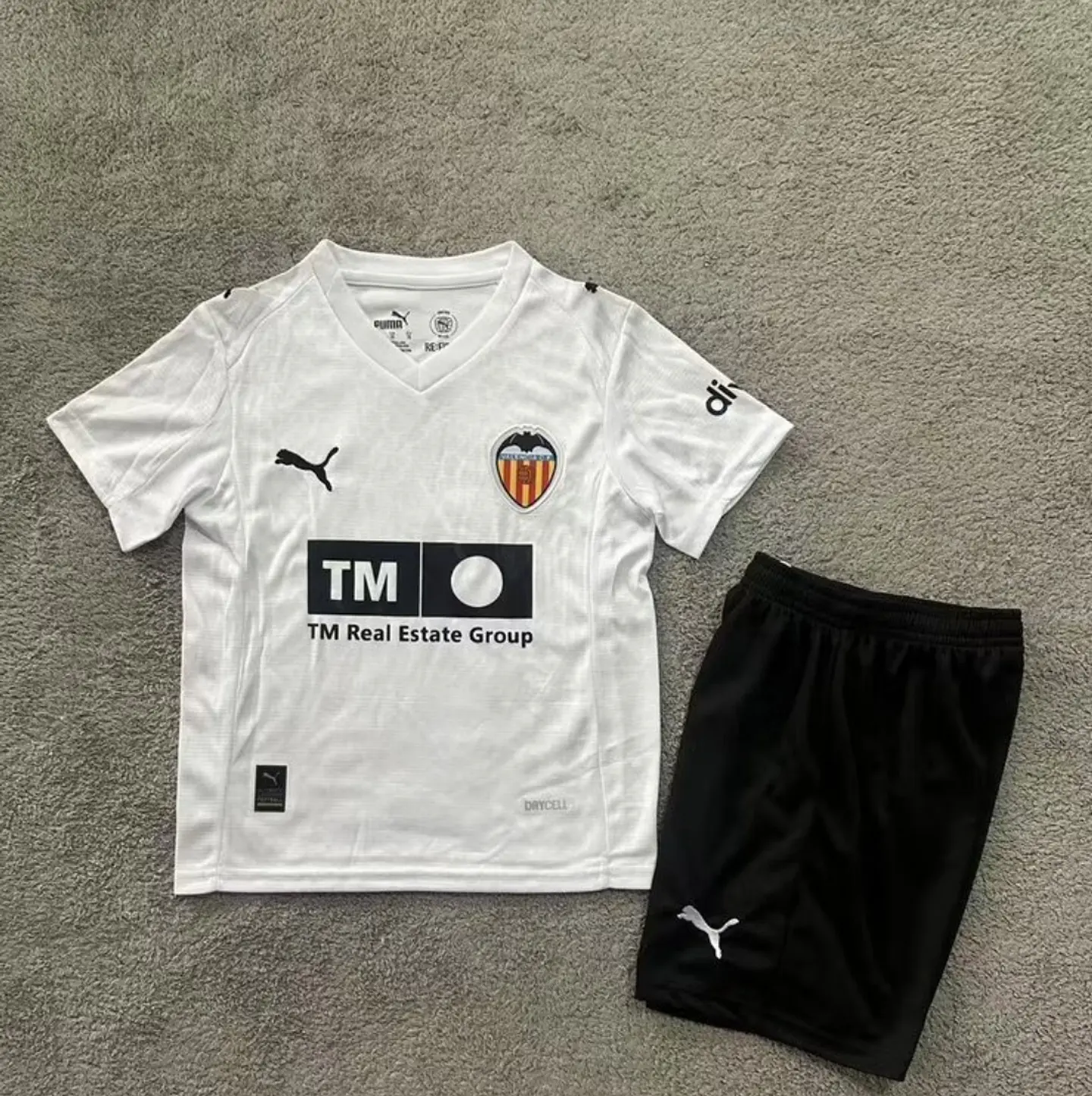 Kit Valencia I 25/26 1