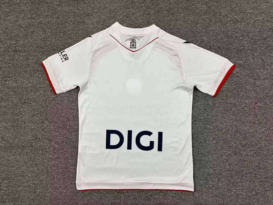 Camisola Osasuna III 25/26 2