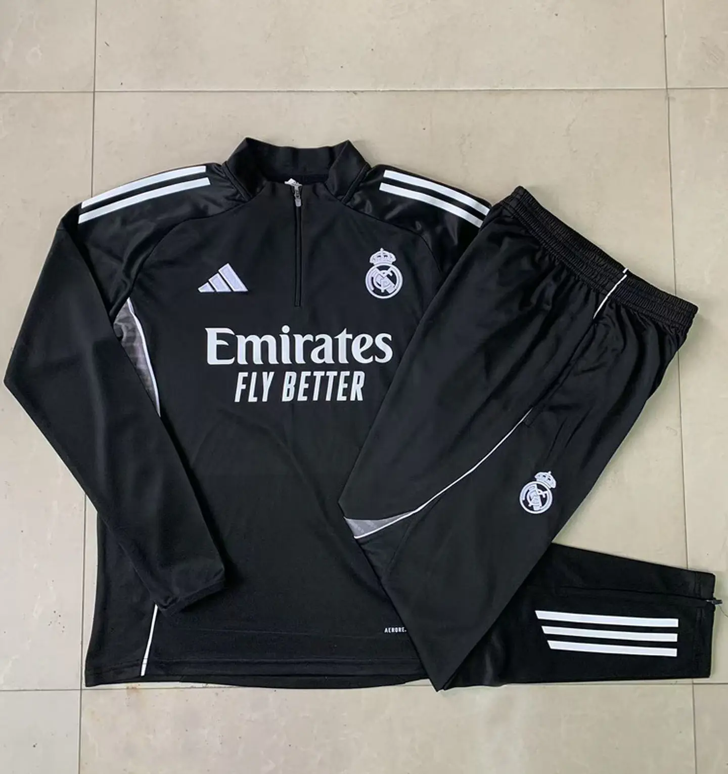 Fato de treino Real Madrid 25/26 1