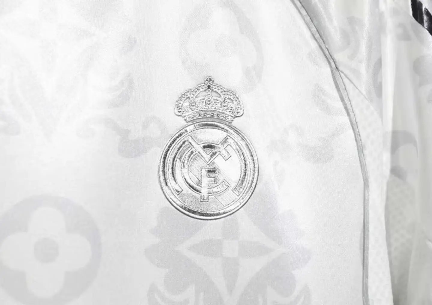 Camisola Real Madrid - Edição Especial - Louis Vuitton 2