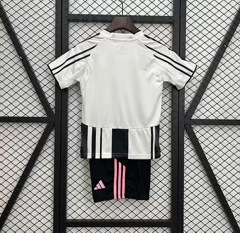 Kit Juventus I 25/26