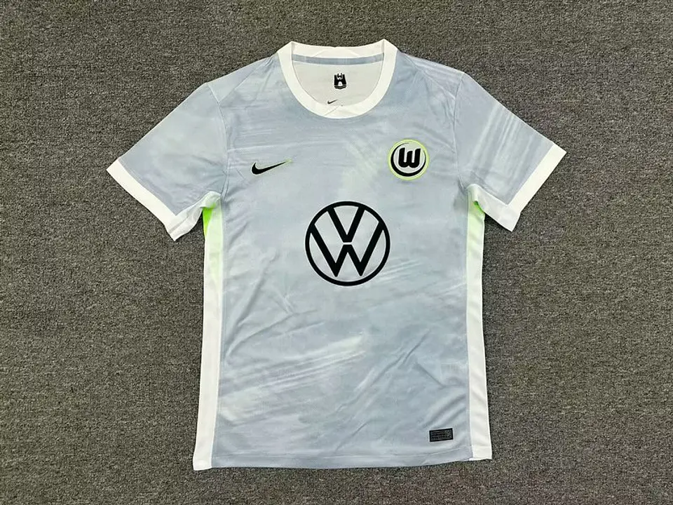 Camisola Wolfsburg II 25/26 1