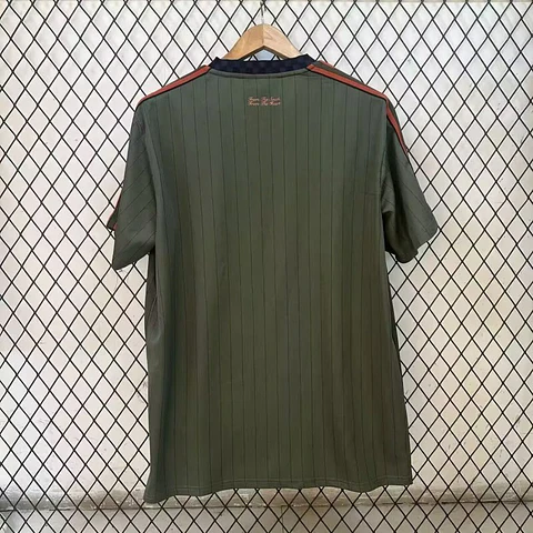 Camisola Bayern - Edição Especial 25/26