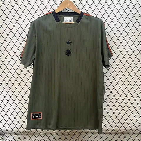 Camisola Bayern - Edição Especial 25/26
