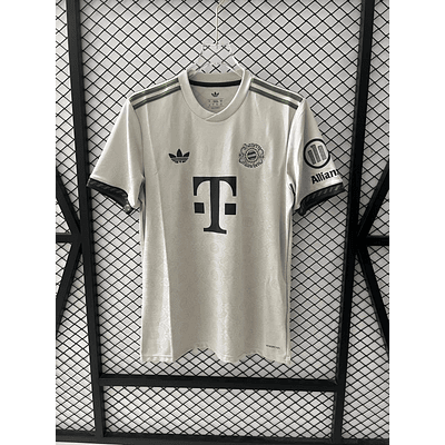 Camisola Bayern - Edição Especial 25/26