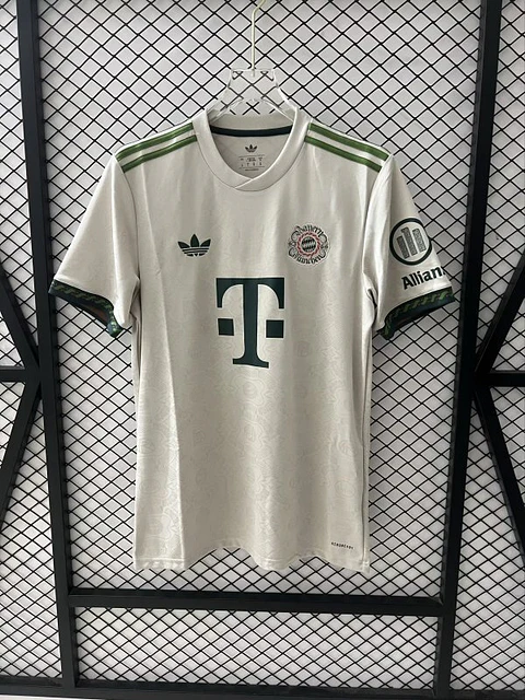 Camisola Bayern - Edição Especial 25/26