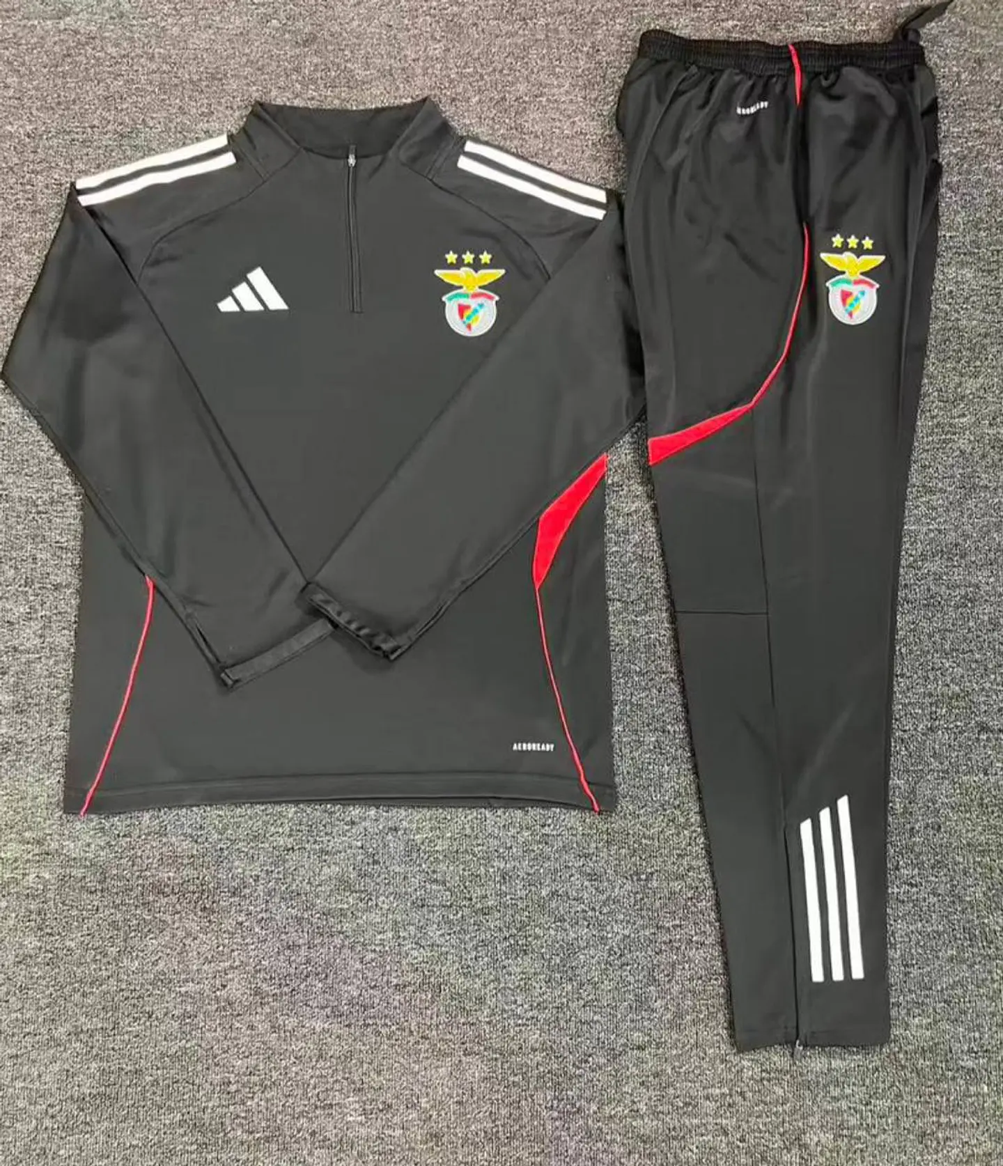 Fato de treino SL Benfica 25/26 1