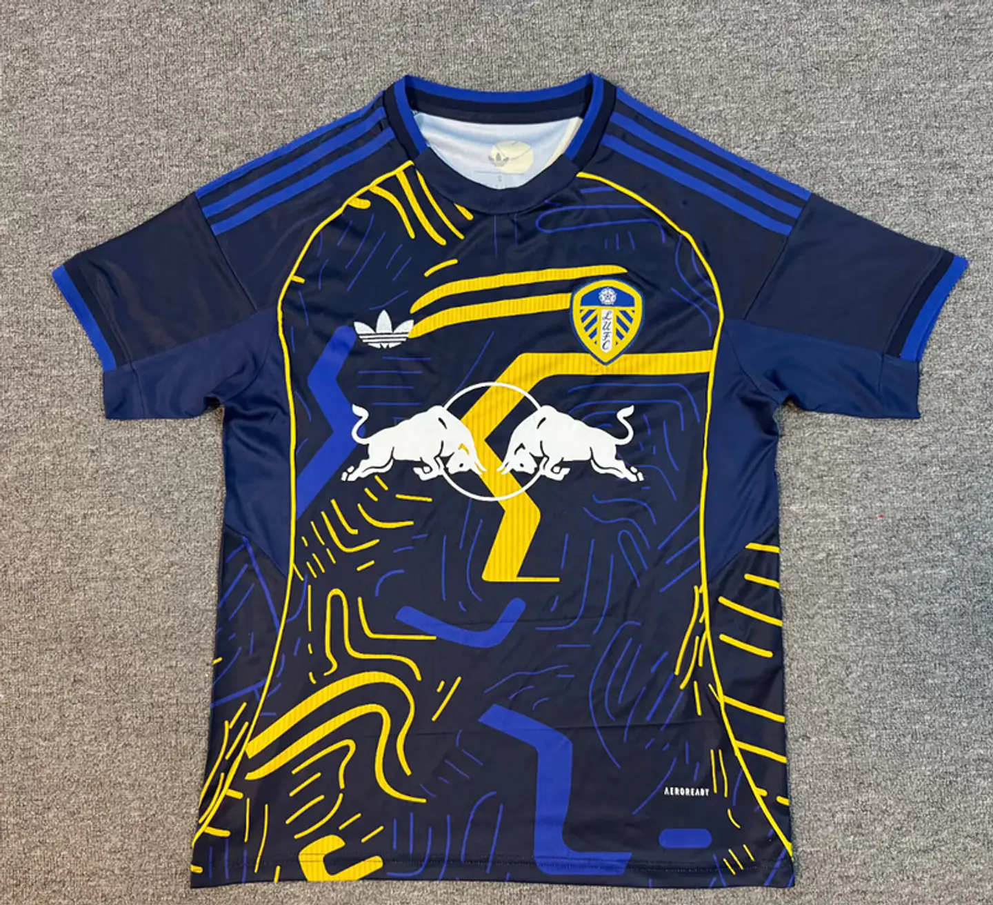 Camisola Leeds - Edição Especial 25/26 1