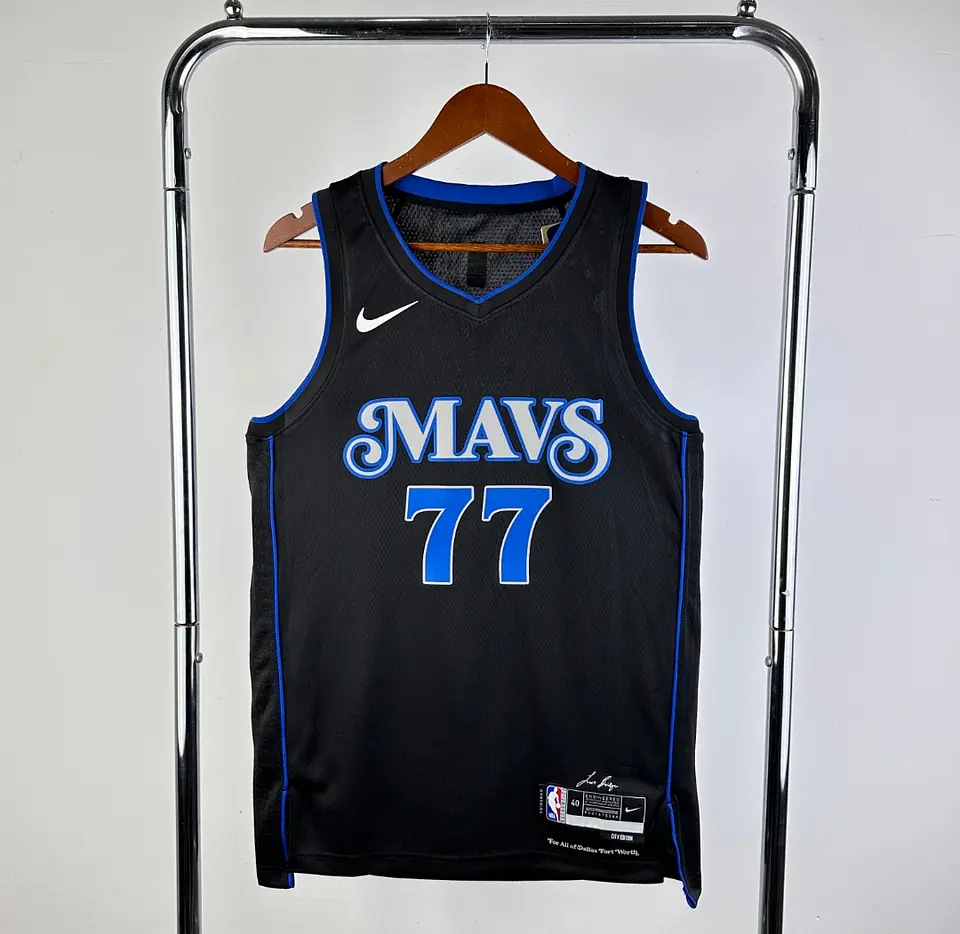Camisola Dallas Mavericks 2024 - Dončić N°77 1