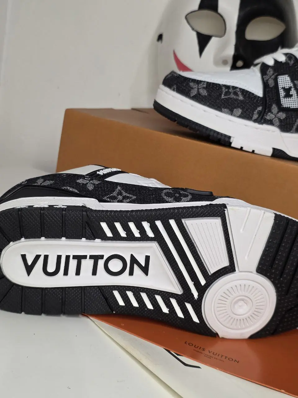 Sapatilhas Louis Vuitton 5