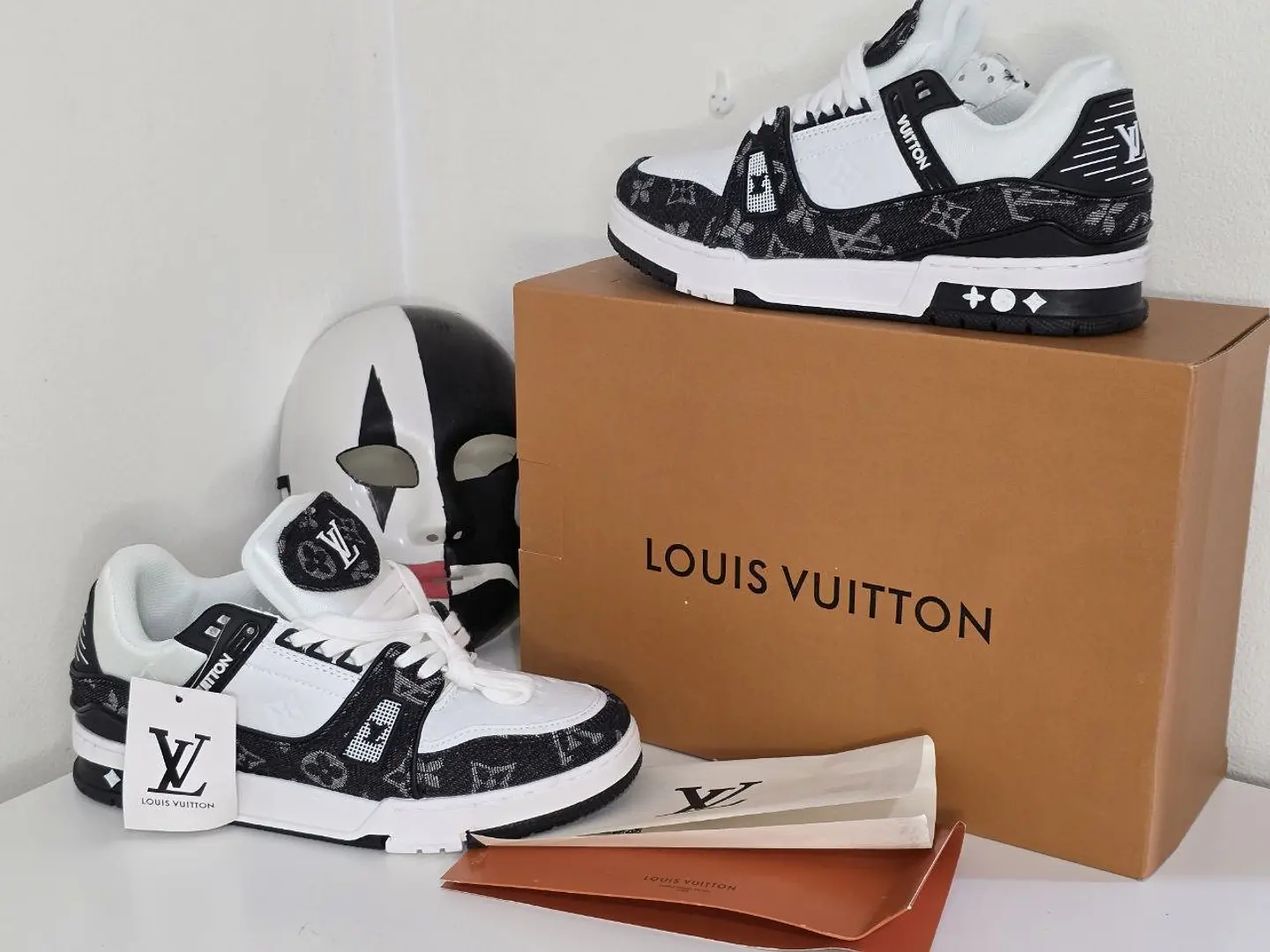 Sapatilhas Louis Vuitton 8