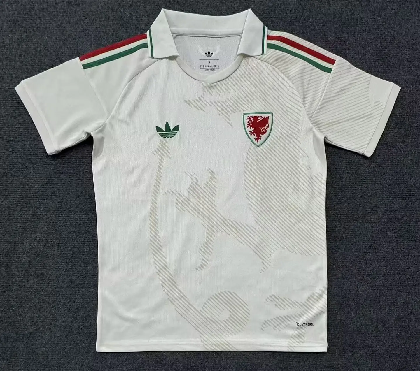 Camisola País de Gales II 2026 1