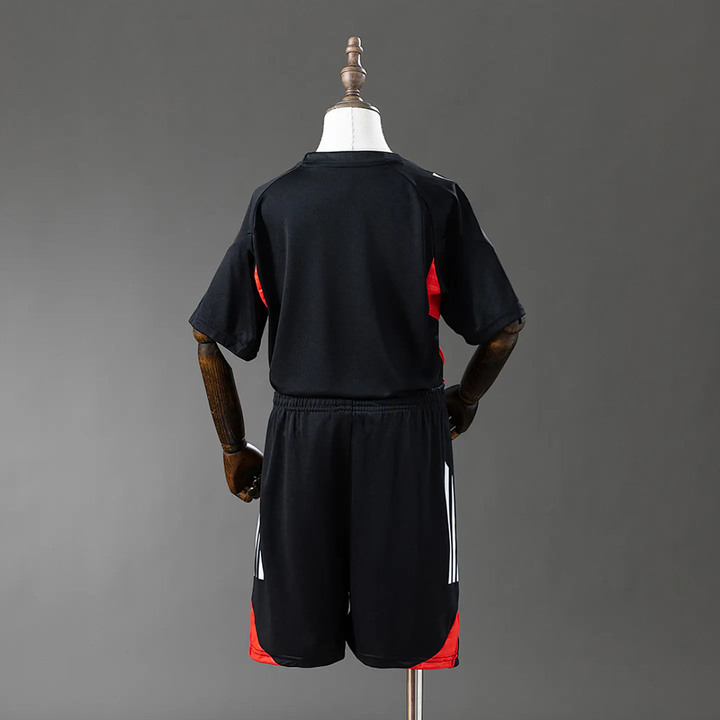 Kit SL Benfica 25/26 - Treino 2