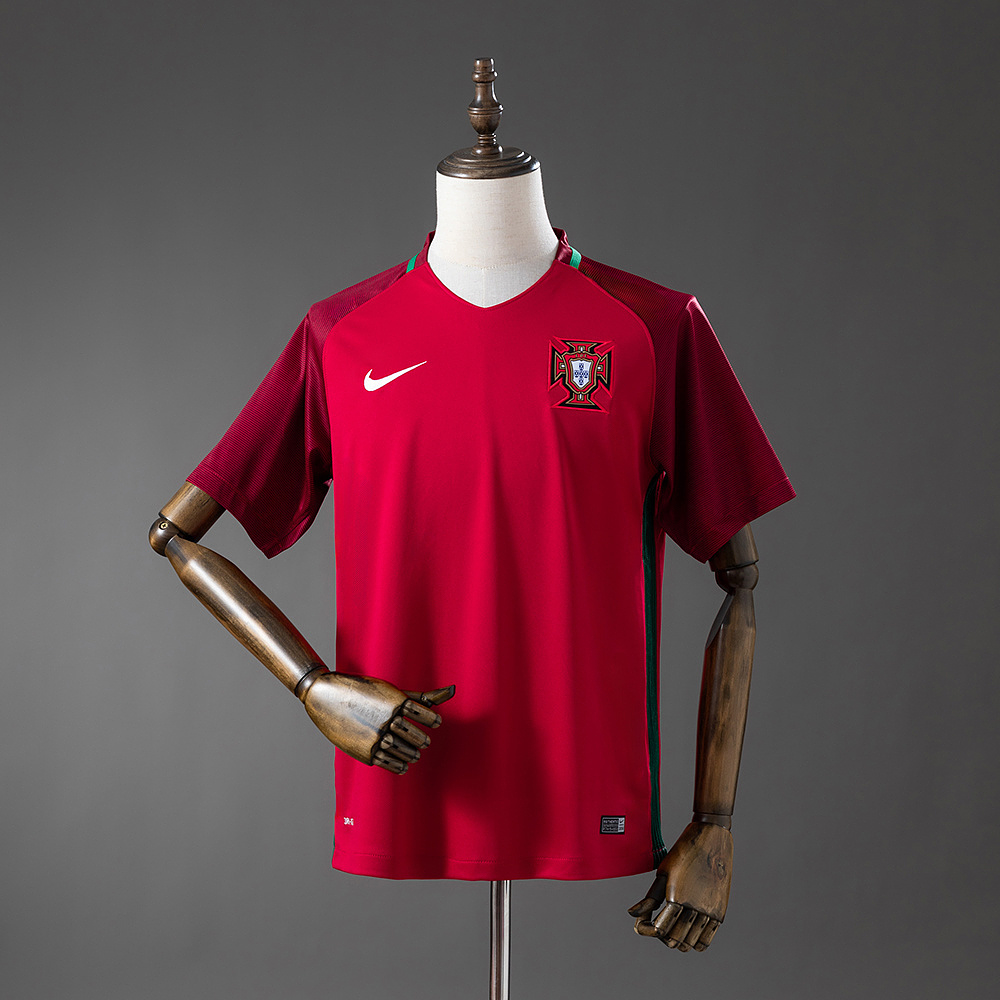Camisola Portugal I - Euro 2016 - Retro