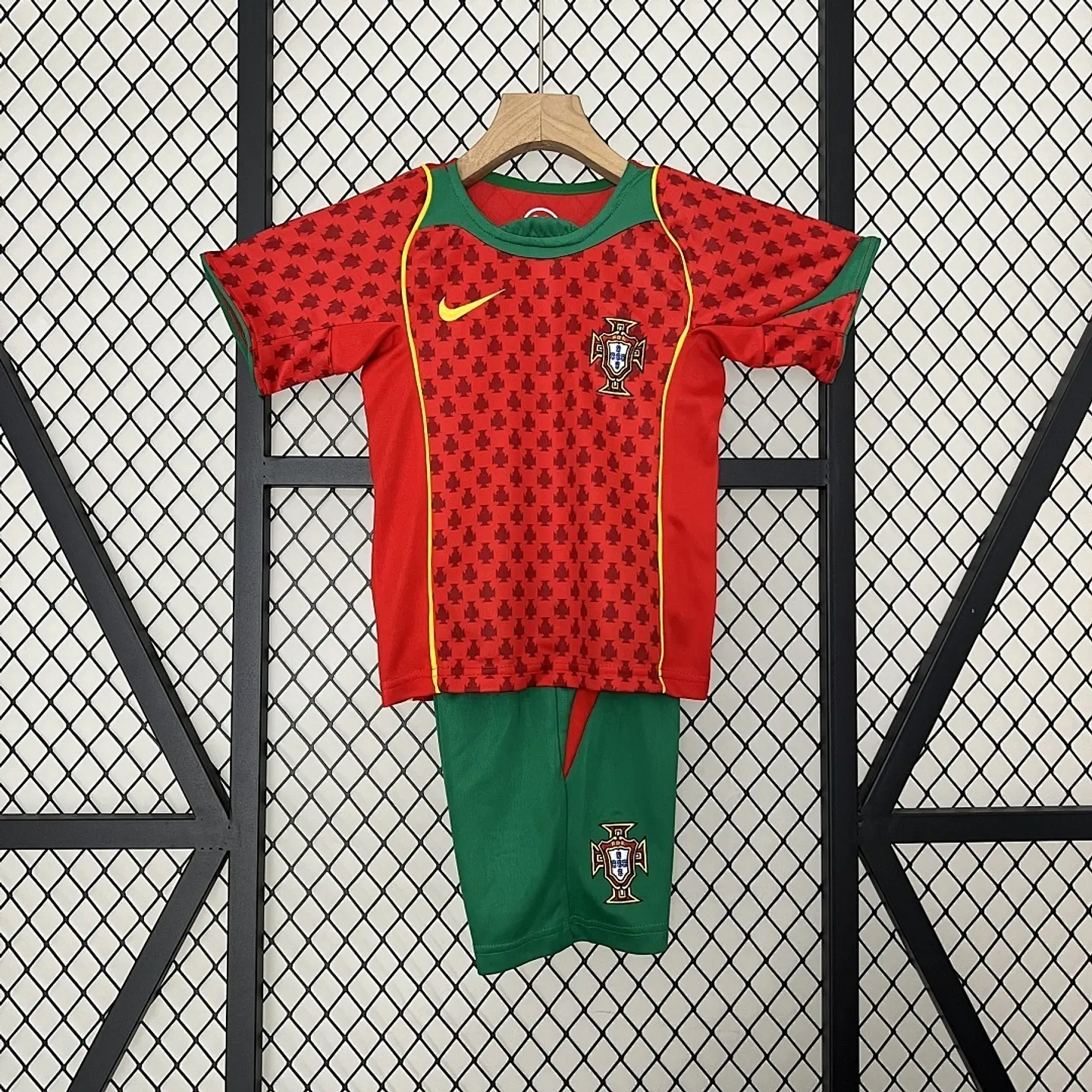 Kit Portugal I - Euro 2004 - Retro 1