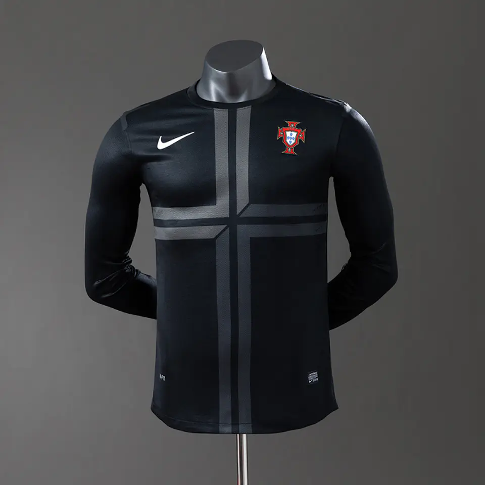 Camisola Portugal II 2013 - Manga Longa - Retro - Versão Jogador 1