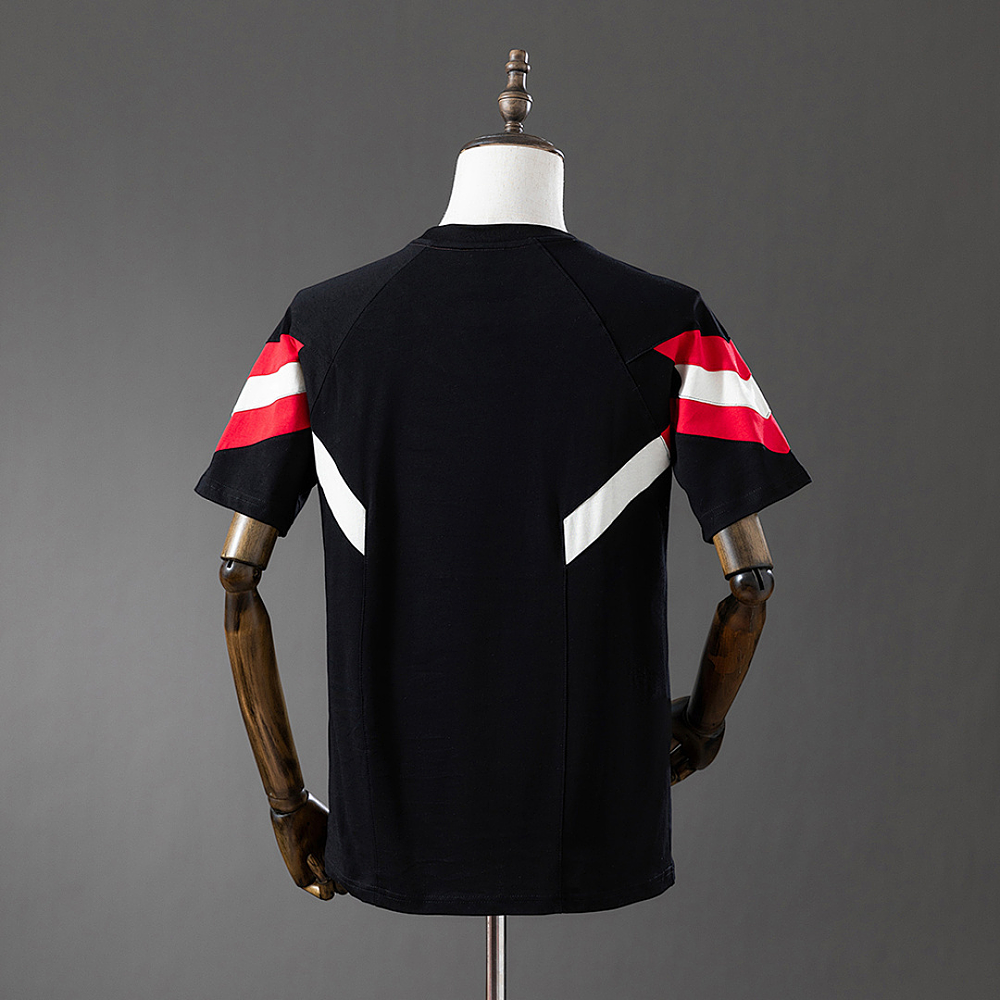 Camisola Manchester United - Edição Adidas Originals