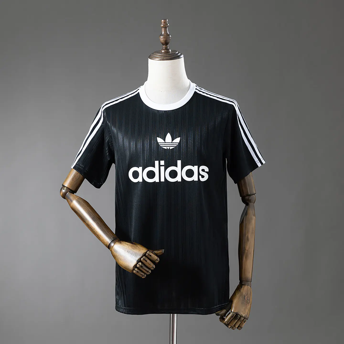 Camisola Adidas 1