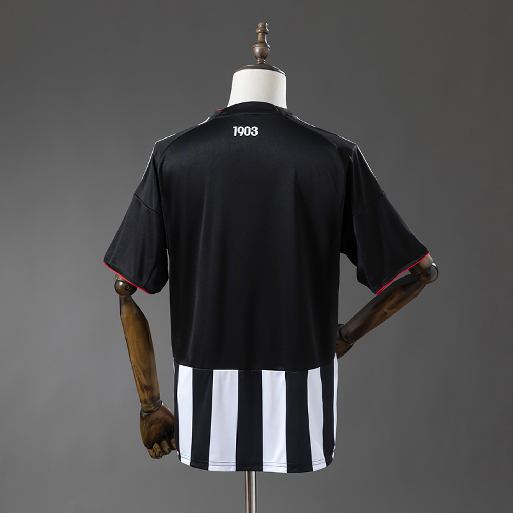 Camisola Besiktas I 25/26