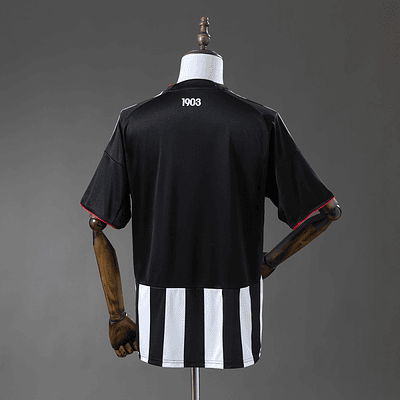 Camisola Besiktas I 25/26