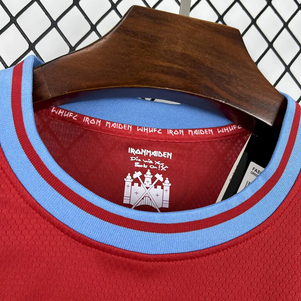 Camisola West Ham 25/26 - Edição Especial Iron Maiden 3